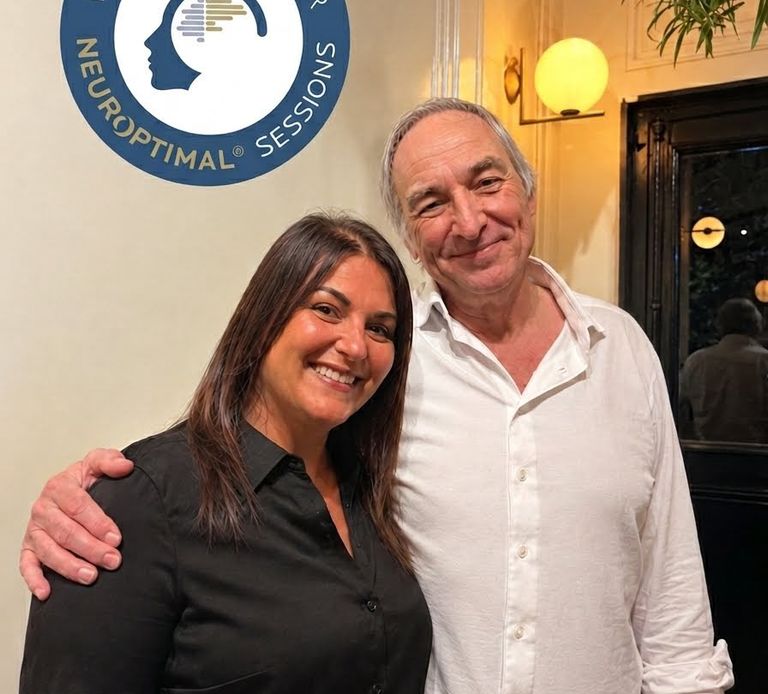 Elisa Chekroun avec Valdeane Brown, co-concepteur de NeurOptimal®